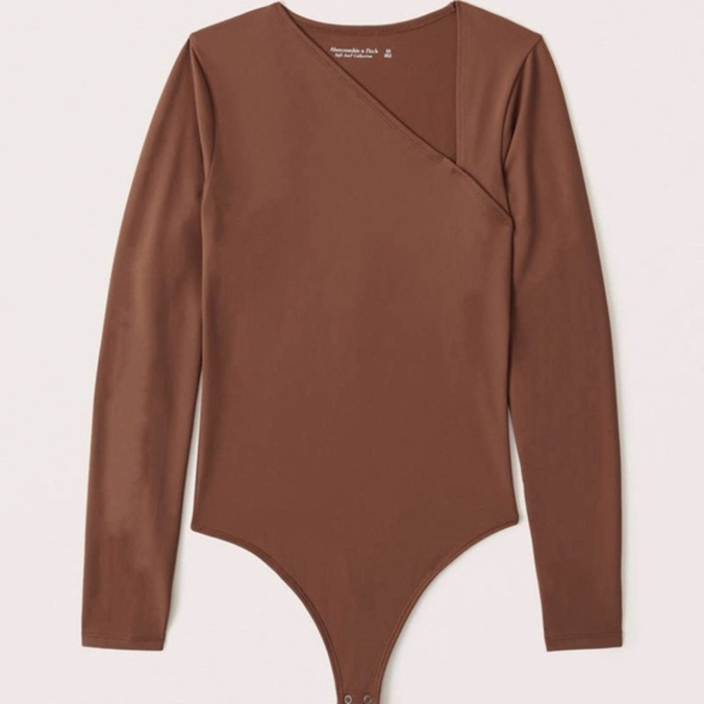 NWOT Asymmetrical Neckline Long-sleeve Bodysuit